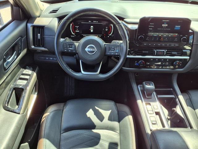 Certified 2025 Nissan Pathfinder Platinum FWD image 19