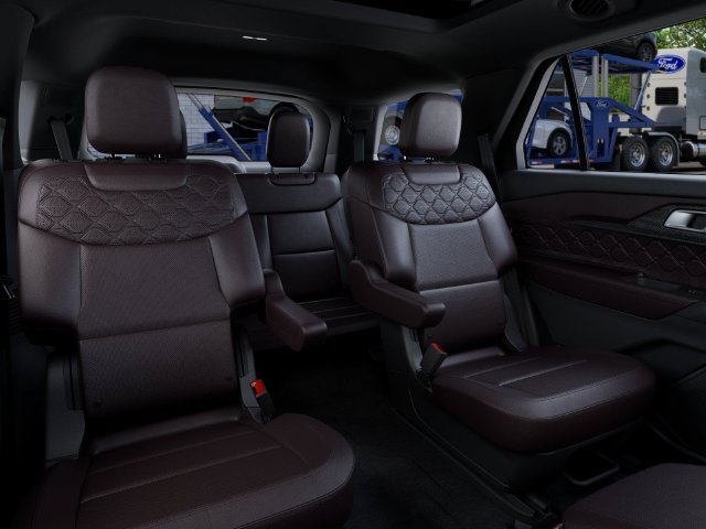 New 2027 Ford Explorer Platinum w/ 3.0L Ultimate Package AWD/4WD image 11