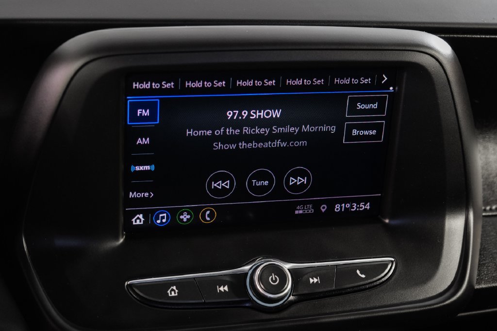 Used 2020 Chevrolet Camaro LT RWD image 28