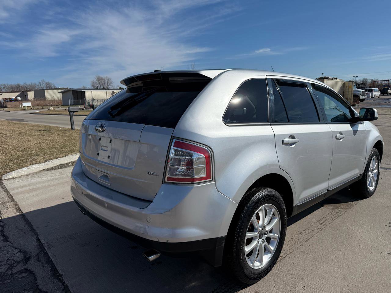 Used 2010 Ford Edge SEL image 5