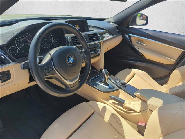 Used 2018 BMW 330i Sedan RWD image 8