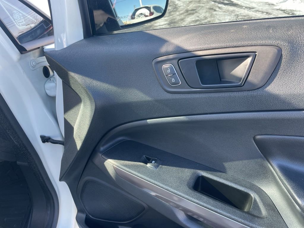 Used 2021 Ford EcoSport SES image 34