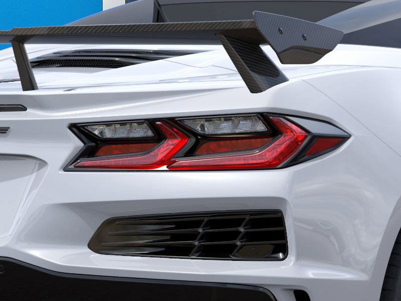 New 2025 Chevrolet Corvette E-Ray image 13