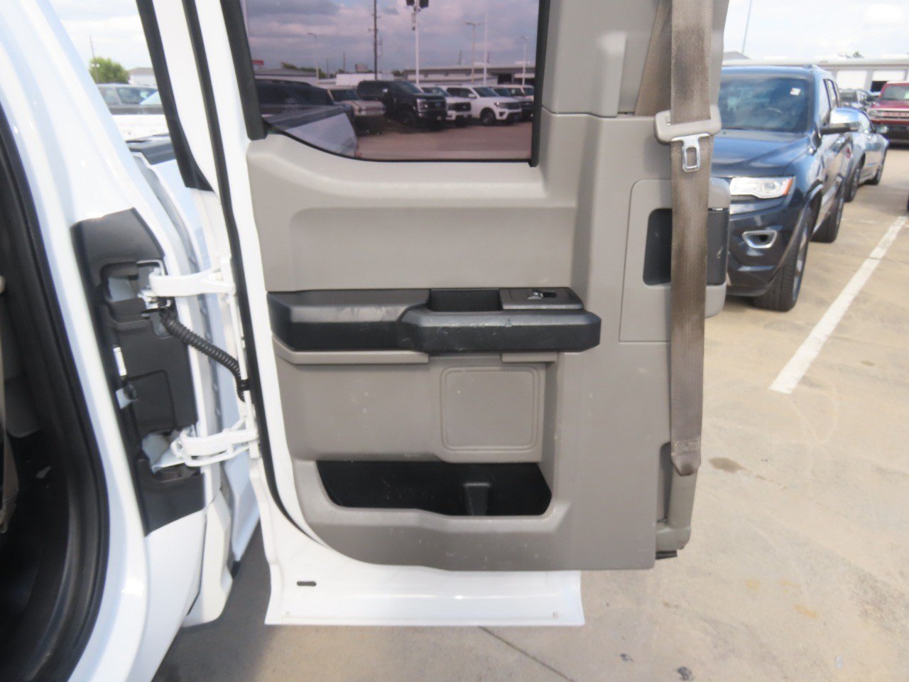 Used 2019 Ford F150 XL w/ Equipment Group 101A Mid RWD image 20