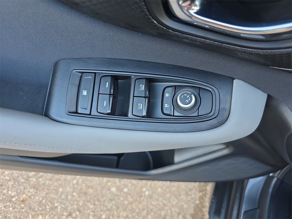 Used 2023 Subaru Outback Premium image 28