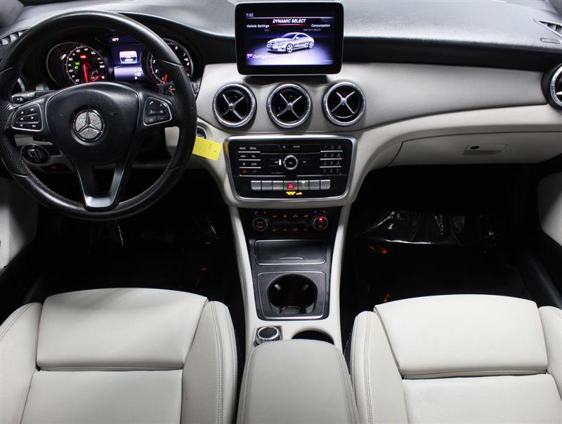 Used 2018 Mercedes-Benz CLA 250 image 9
