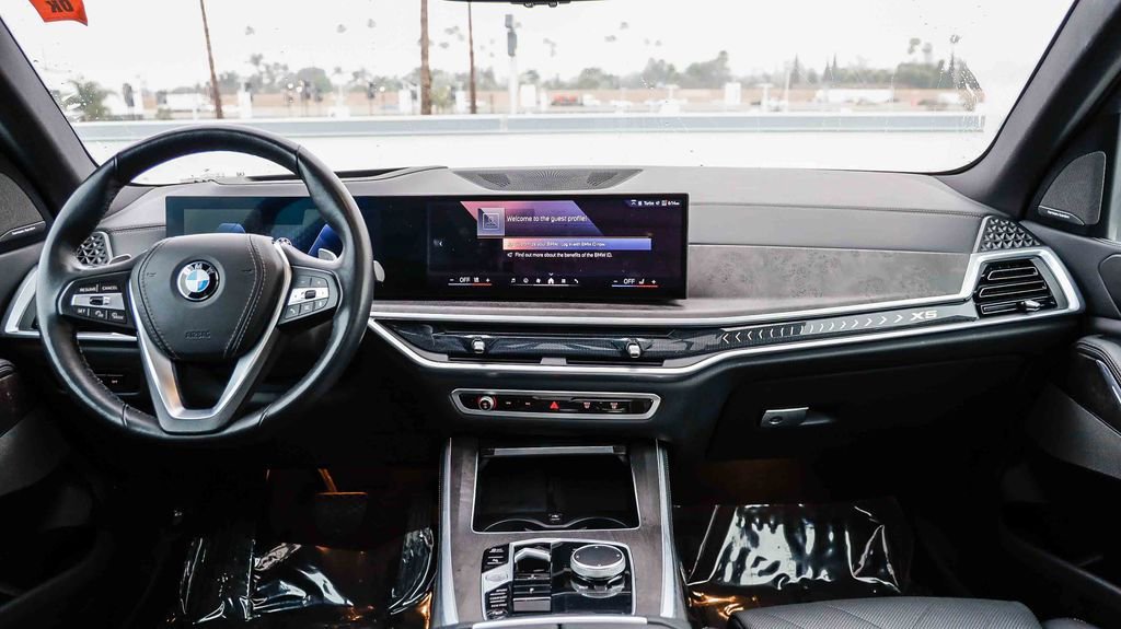 Used 2024 BMW X5 xDrive40i w/ Premium Package image 15