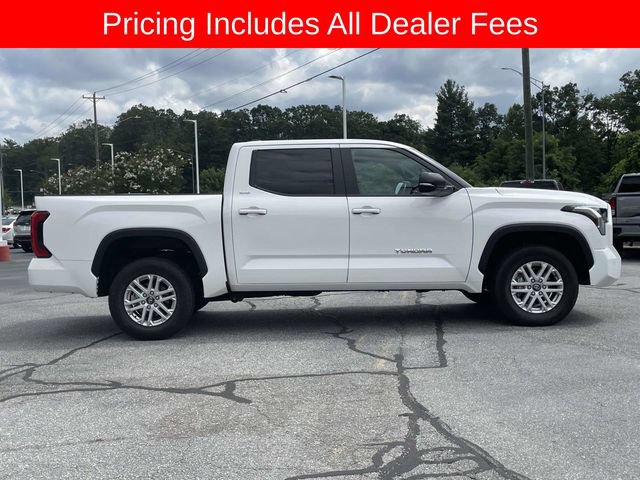 Used 2025 Toyota Tundra SR5 w/ SR5 Premium Package AWD/4WD image 6