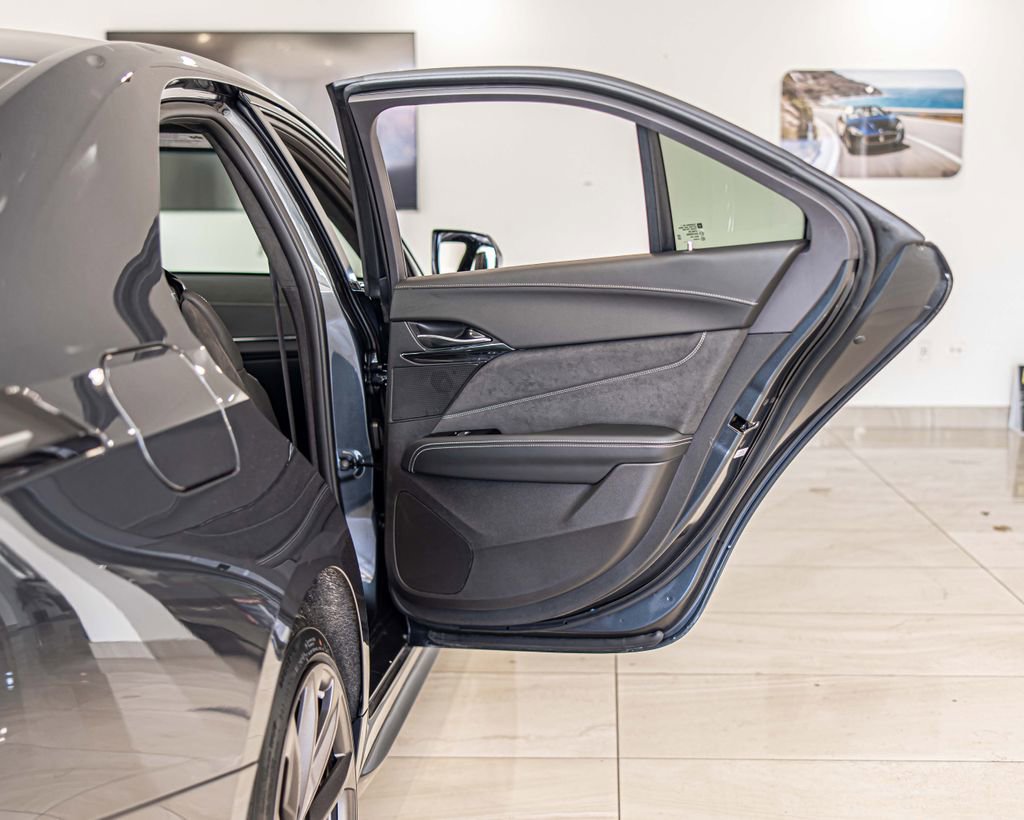 Used 2026 Cadillac CT4 V Blackwing w/ Climate Package image 39