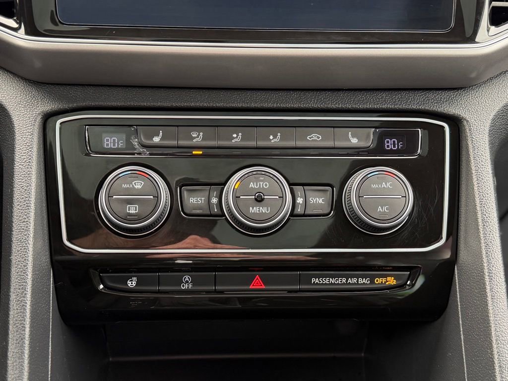 Used 2019 Volkswagen Atlas SEL R-Line image 22