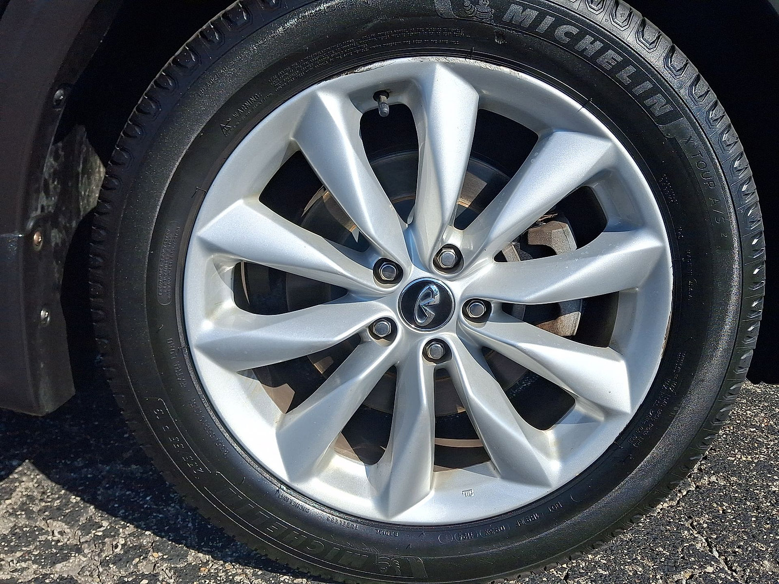 Used 2019 INFINITI QX50 Essential w/ Premium Heat Package AWD/4WD image 27