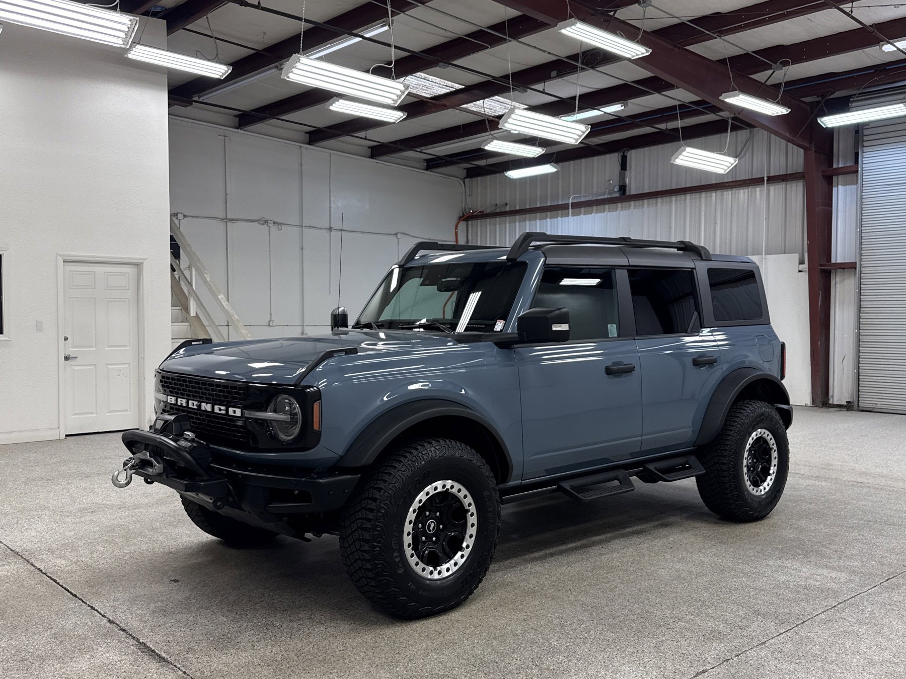 Used 2023 Ford Bronco Wildtrak image 1