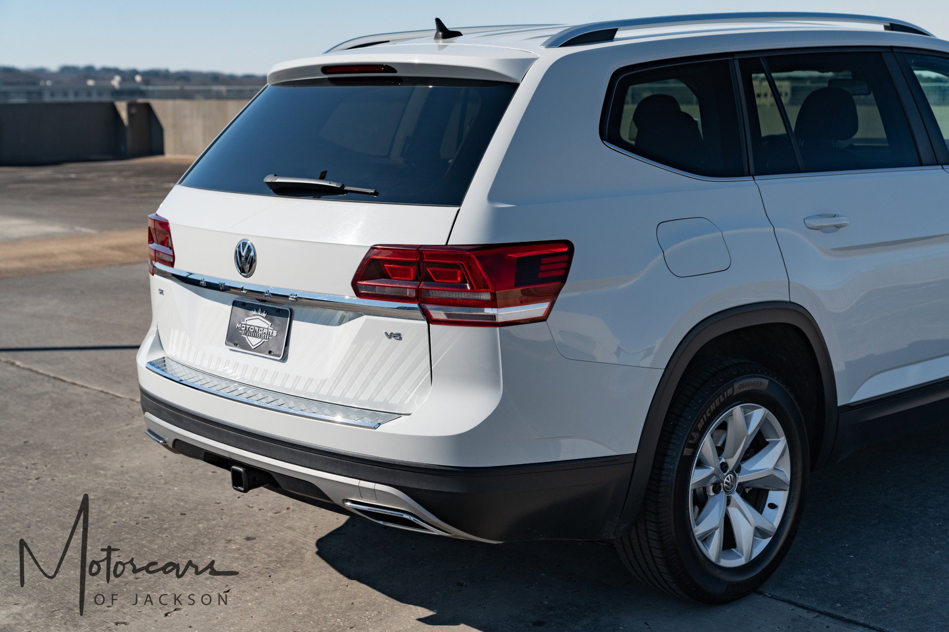 Used 2019 Volkswagen Atlas SE w/ Towing Package image 34