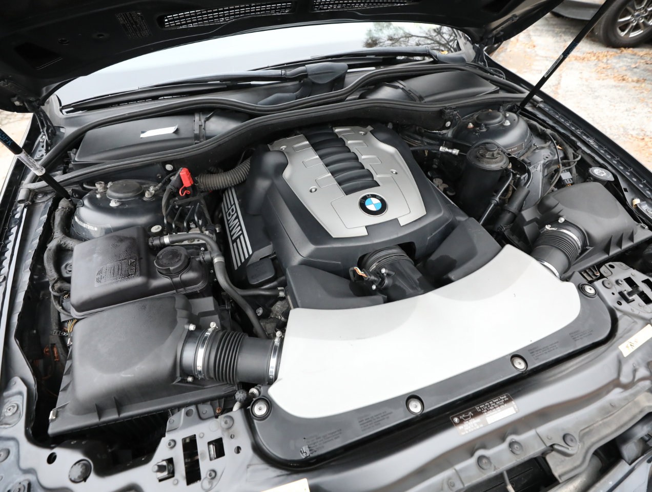 Used 2008 BMW 750i image 23