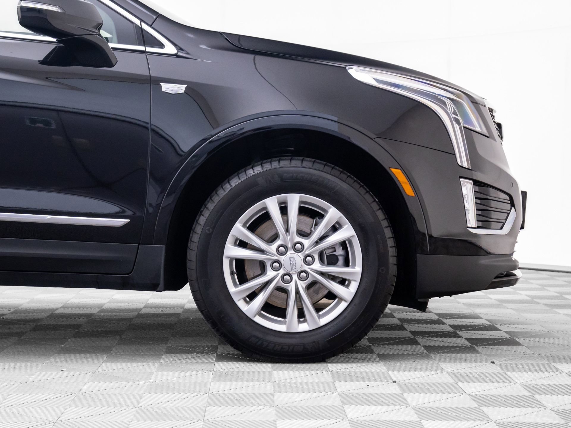 Certified 2023 Cadillac XT5 Luxury image 31