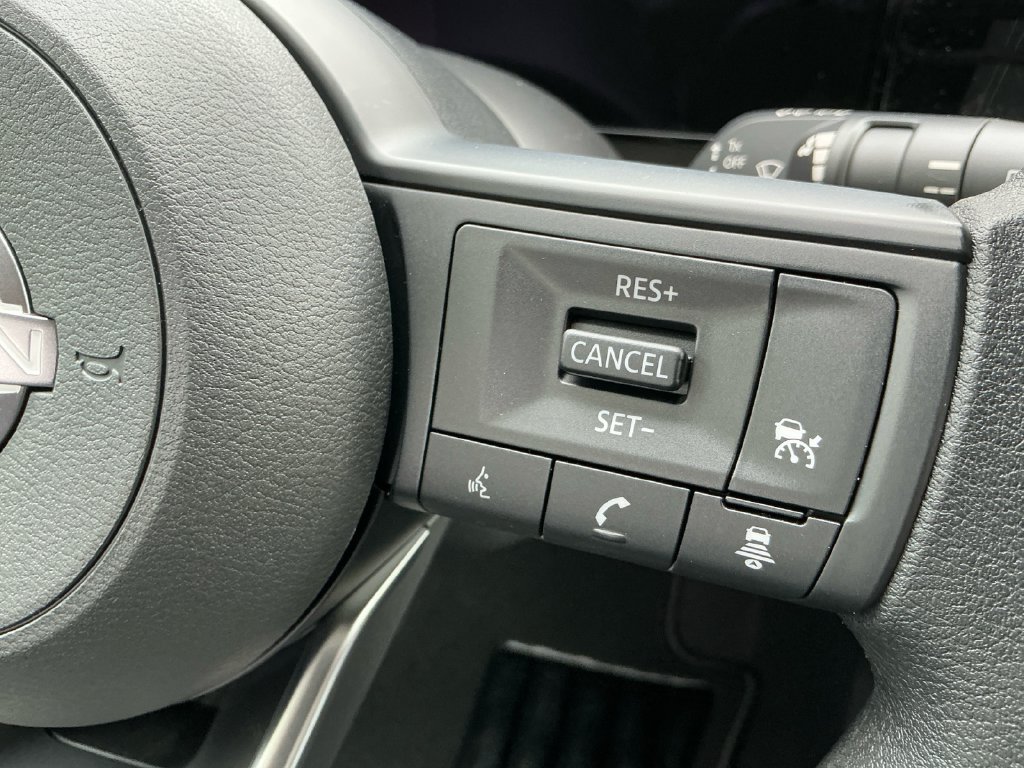New 2026 Nissan Kicks SV w/ Cold Weather Package FWD image 20