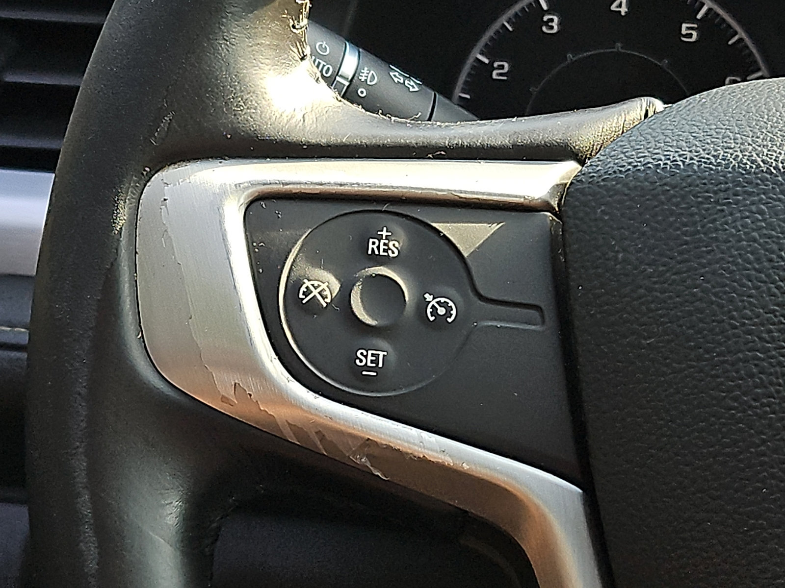 Used 2019 GMC Acadia SLE w/ Driver Alert Package I AWD/4WD image 19