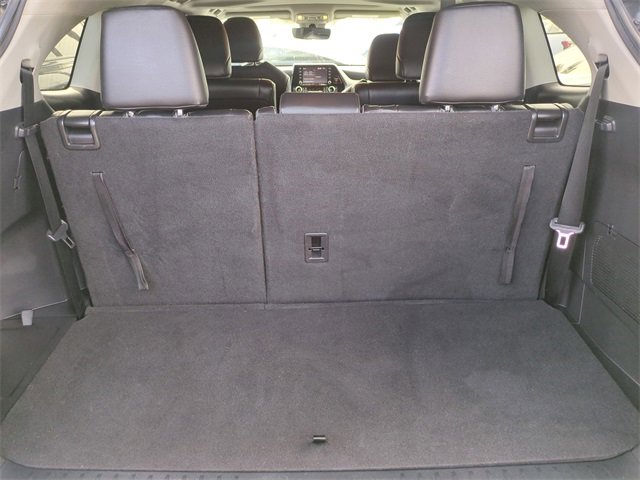 Used 2022 Toyota Highlander XLE image 7