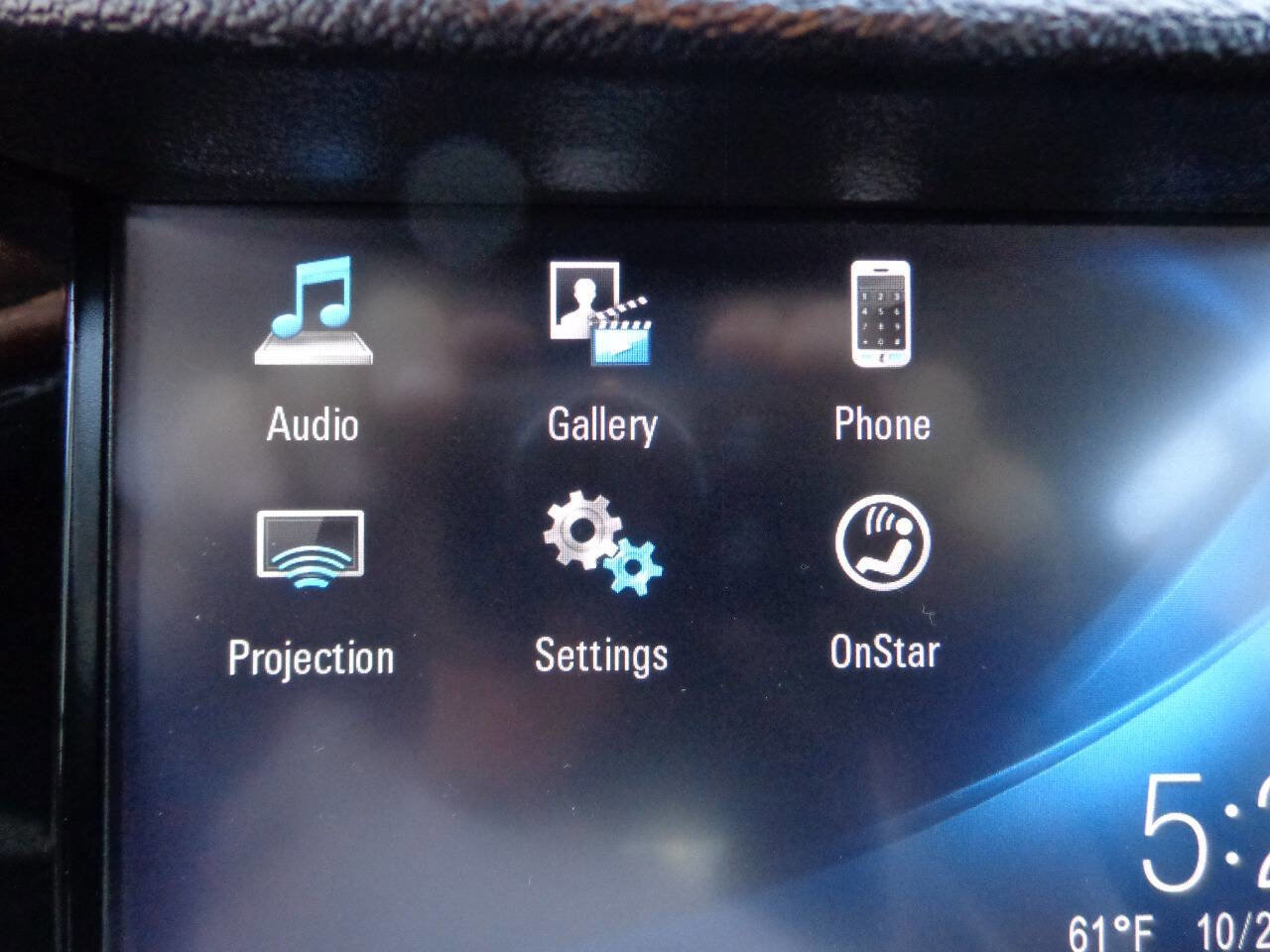 Used 2017 Chevrolet Trax LT image 14