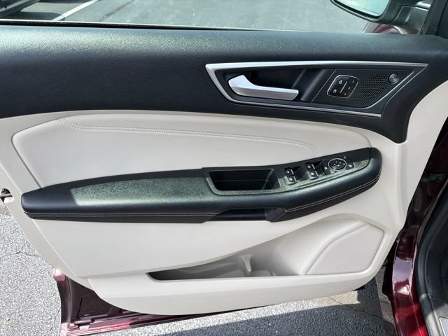 Used 2023 Ford Edge Titanium w/ Equipment Group 301A AWD/4WD image 13