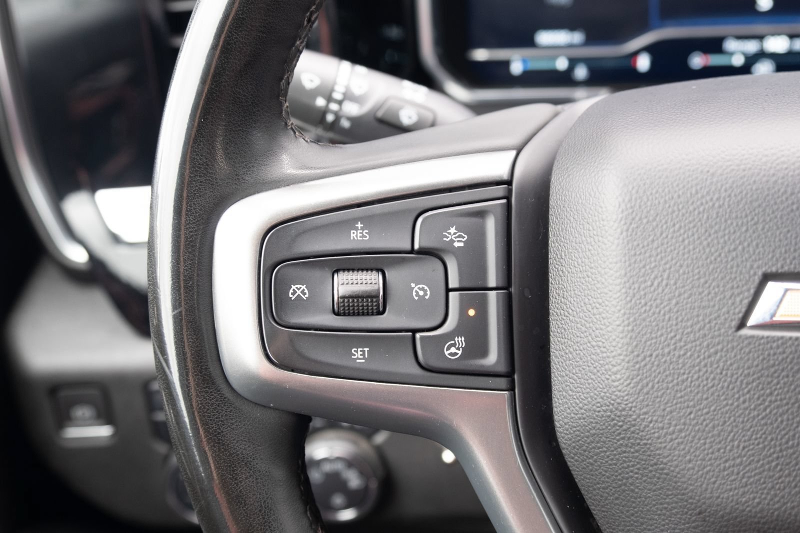 Used 2023 Chevrolet Silverado 1500 LT w/ Work Truck Package AWD/4WD image 6