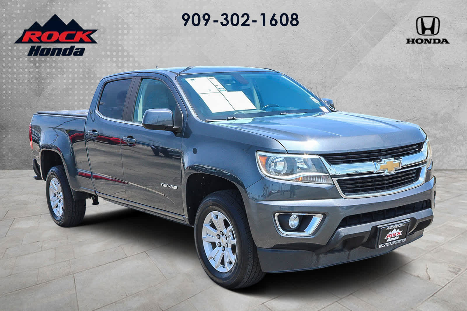 Used 2016 Chevrolet Colorado LT w/ LT Convenience Package RWD image 3