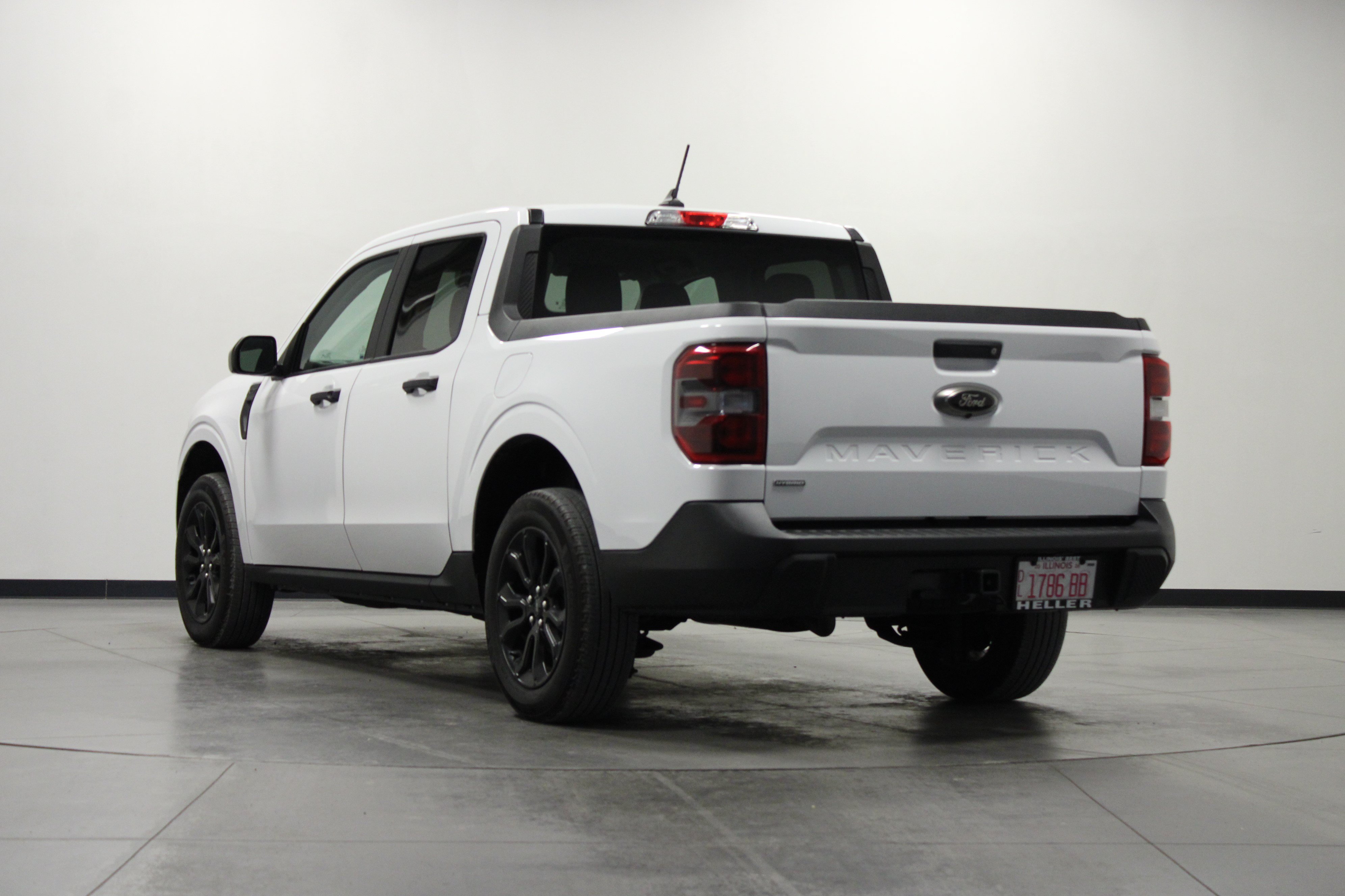 Used 2024 Ford Maverick XLT w/ XLT Luxury Package FWD image 6