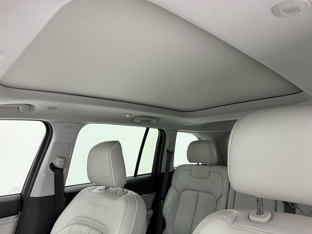 Used 2023 Jeep Grand Cherokee Overland image 8