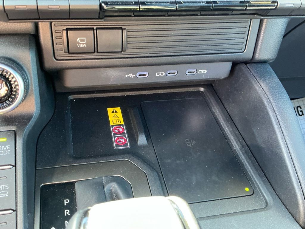 Used 2024 Toyota Land Cruiser w/ Premium Package image 40