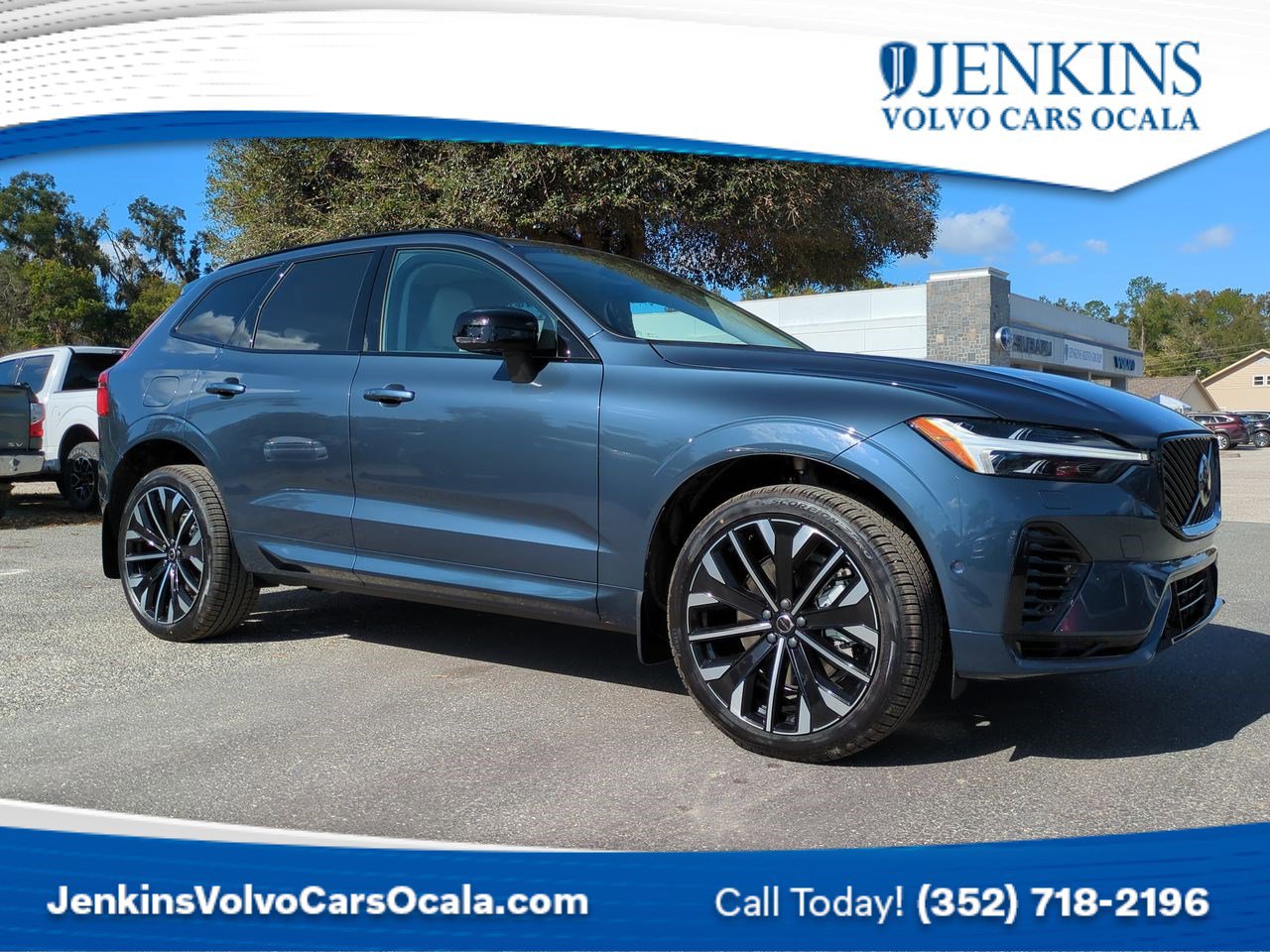 New 2026 Volvo XC60 T8 Ultra w/ Protection Package Premier image 1