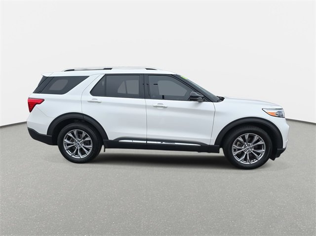Used 2022 Ford Explorer Limited w/ Equipment Group 301A image 4