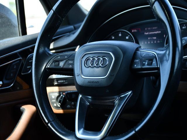 Used 2017 Audi Q7 2.0T Premium AWD/4WD image 23