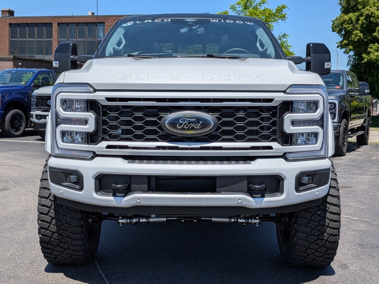 New 2026 Ford F250 Lariat w/ Black Appearance Package AWD/4WD image 8