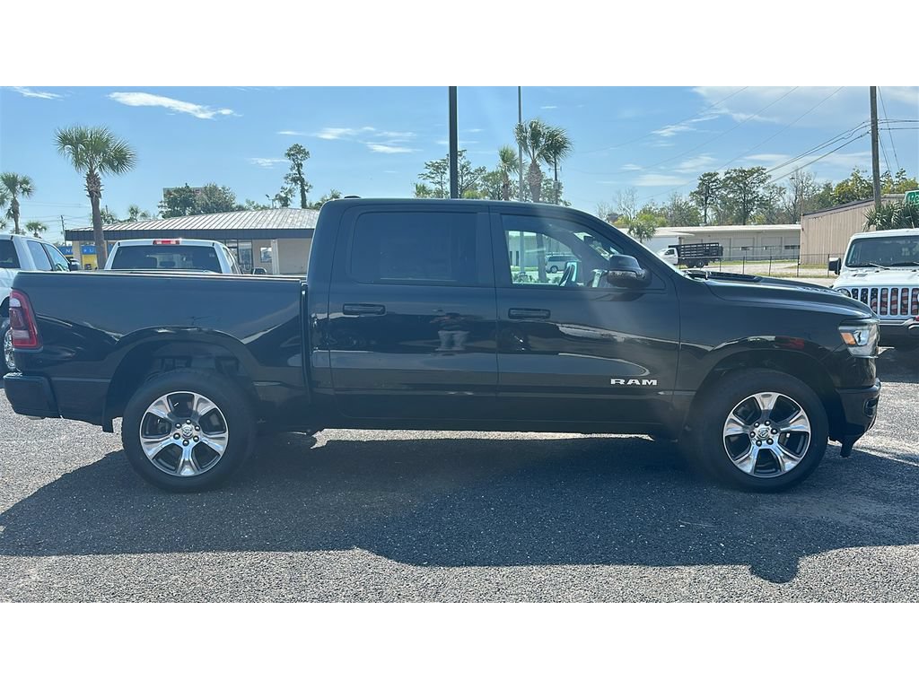 Used 2023 RAM 1500 Laramie AWD/4WD image 7
