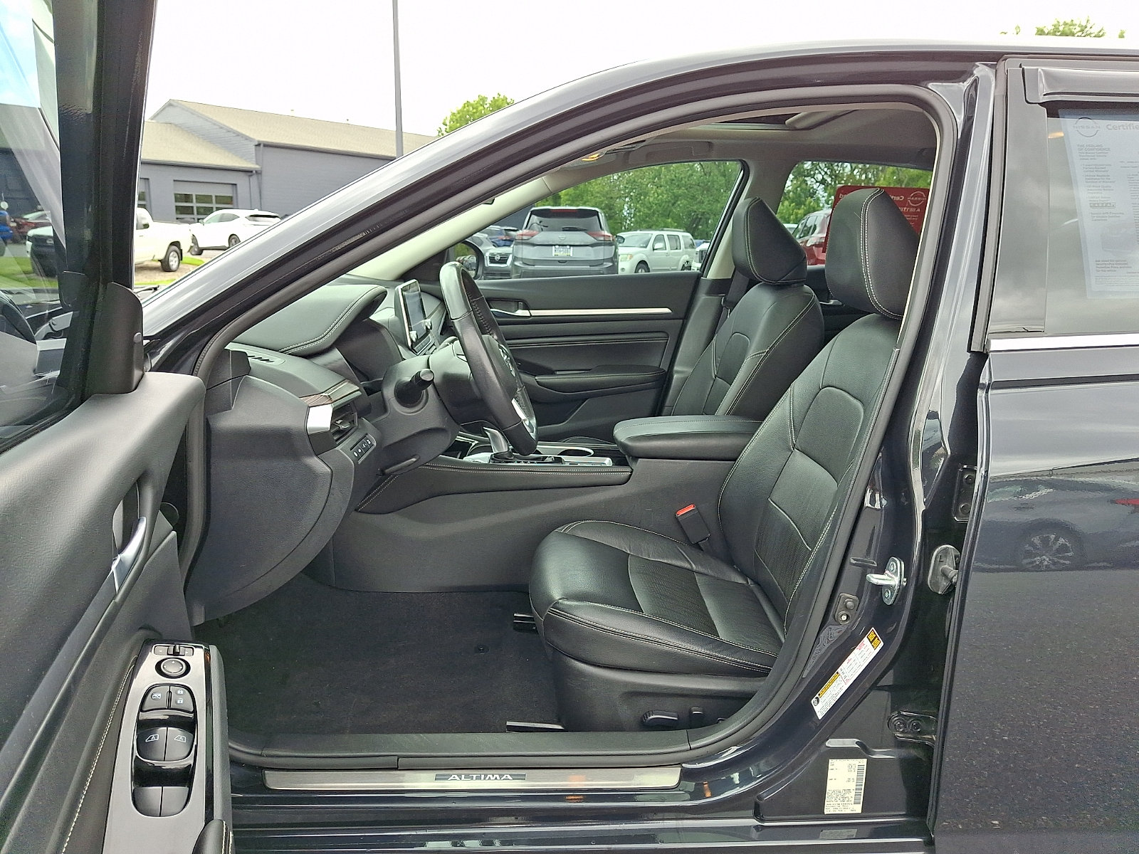 Certified 2022 Nissan Altima 2.5 SL FWD image 16