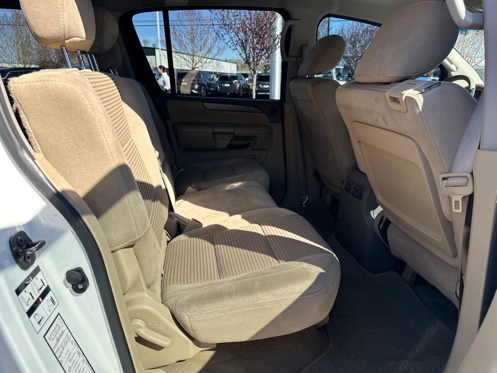 Used 2011 Nissan Armada SV image 17