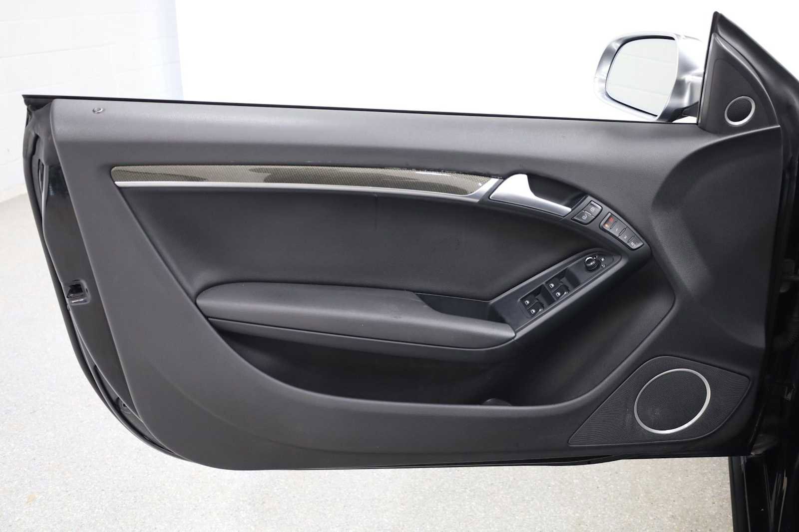 Used 2011 Audi S5 Prestige w/ Prestige Pkg image 16