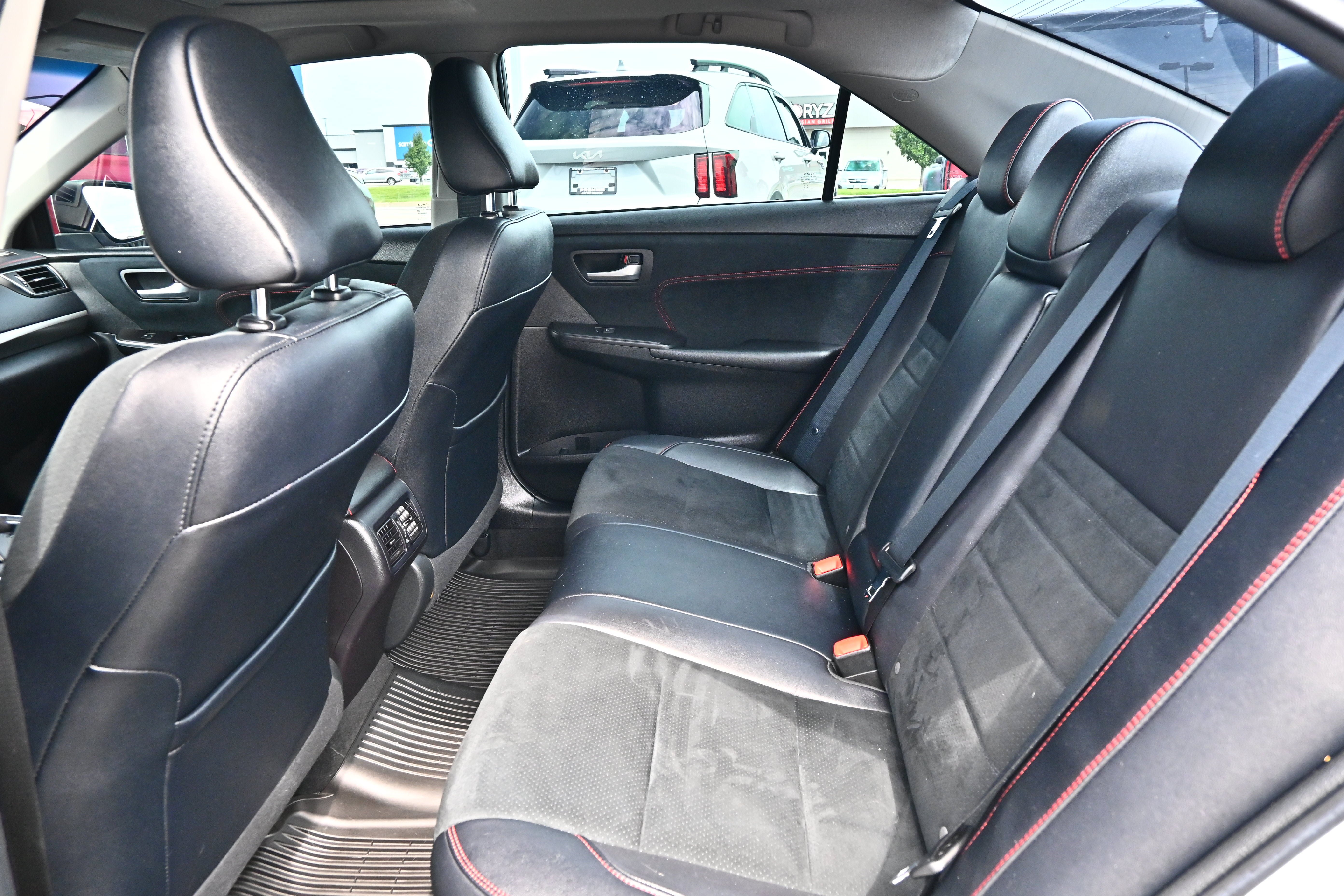 Used 2017 Toyota Camry XSE w/ Protection Package (Q2) FWD image 11