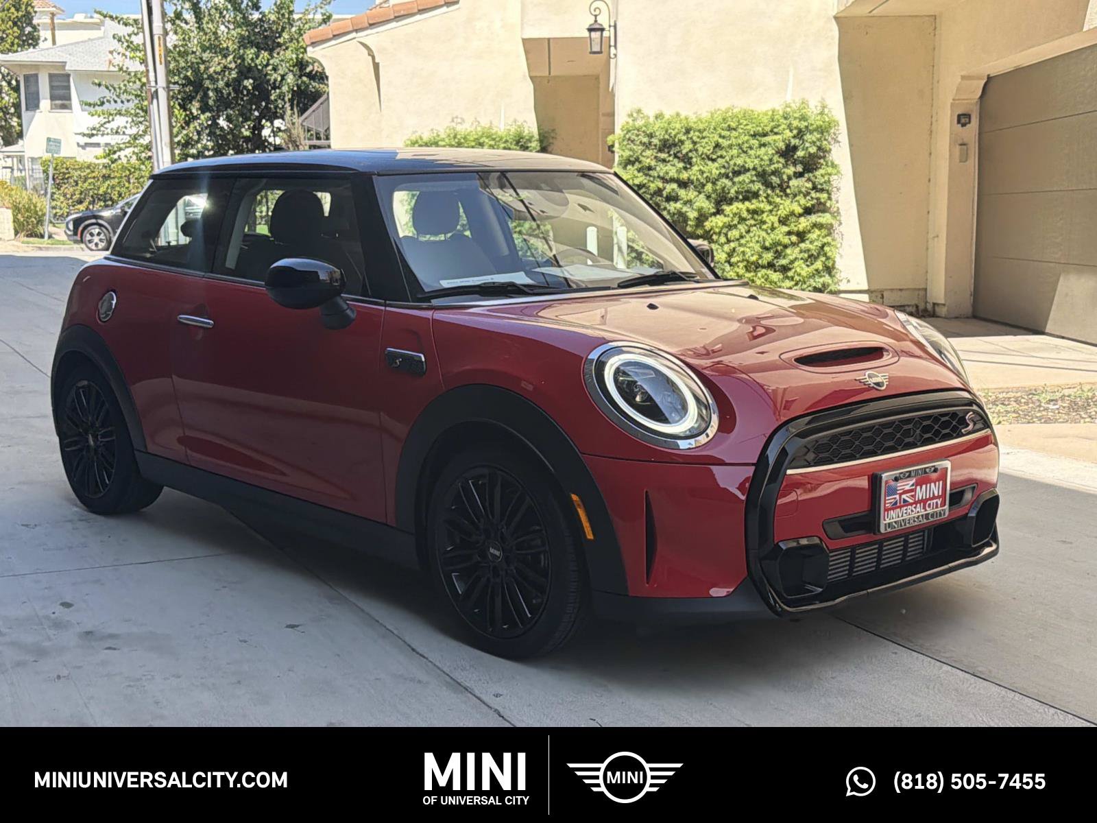 Used 2024 MINI Cooper S FWD image 1