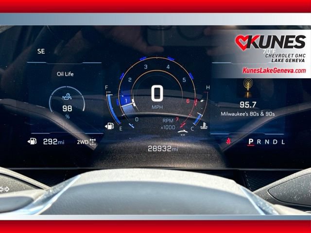 Used 2025 Chevrolet Equinox LT AWD/4WD image 19