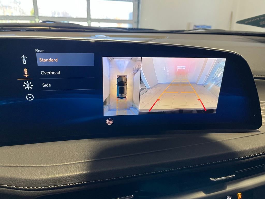 Used 2025 Cadillac XT4 Premium Luxury image 41