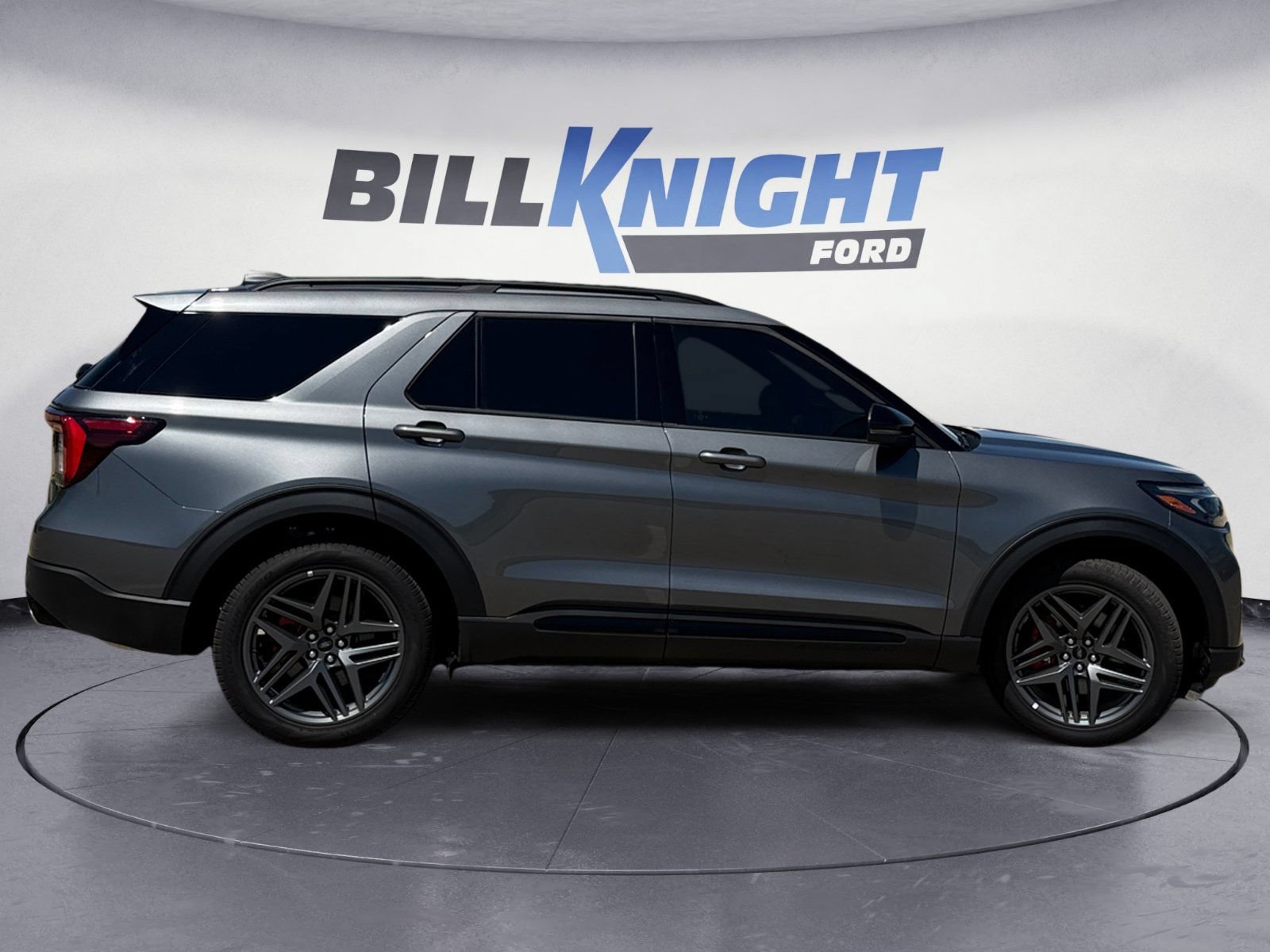 Certified 2026 Ford Explorer ST AWD/4WD image 6