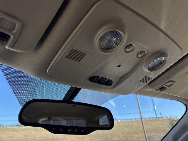 Used 2012 Buick Enclave Premium FWD image 38