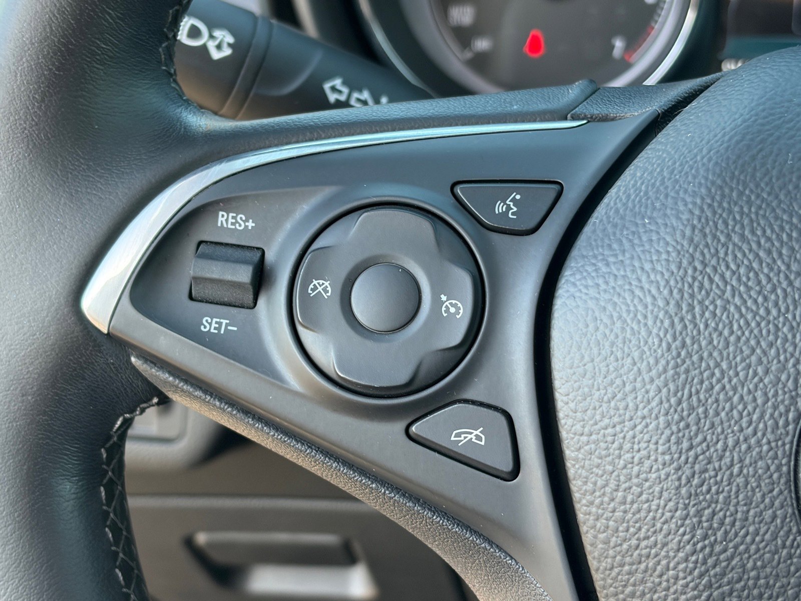 Used 2020 Buick Envision Preferred FWD image 22