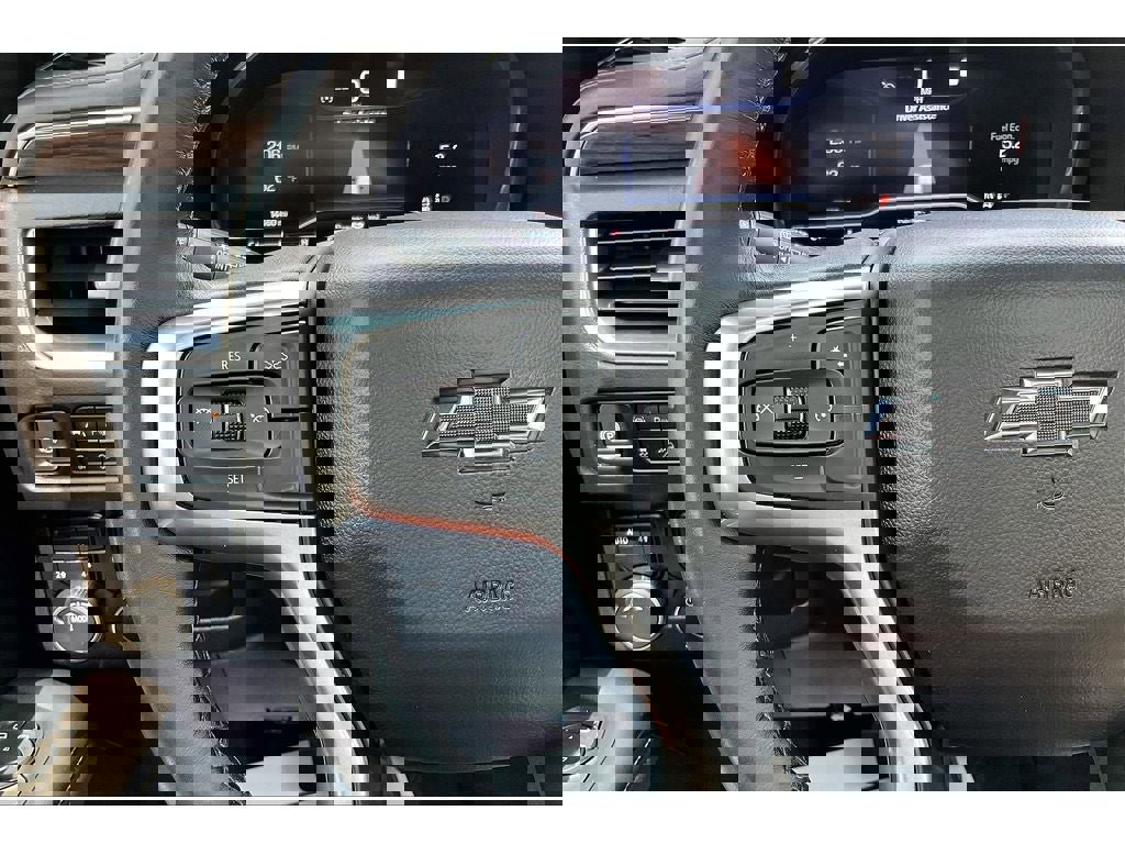 Used 2022 Chevrolet Tahoe Z71 AWD/4WD image 19