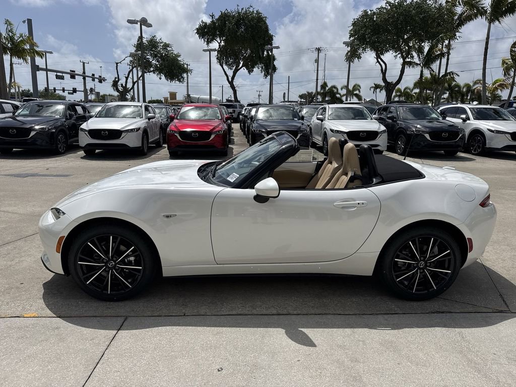 New 2026 MAZDA MX-5 Miata Grand Touring image 11