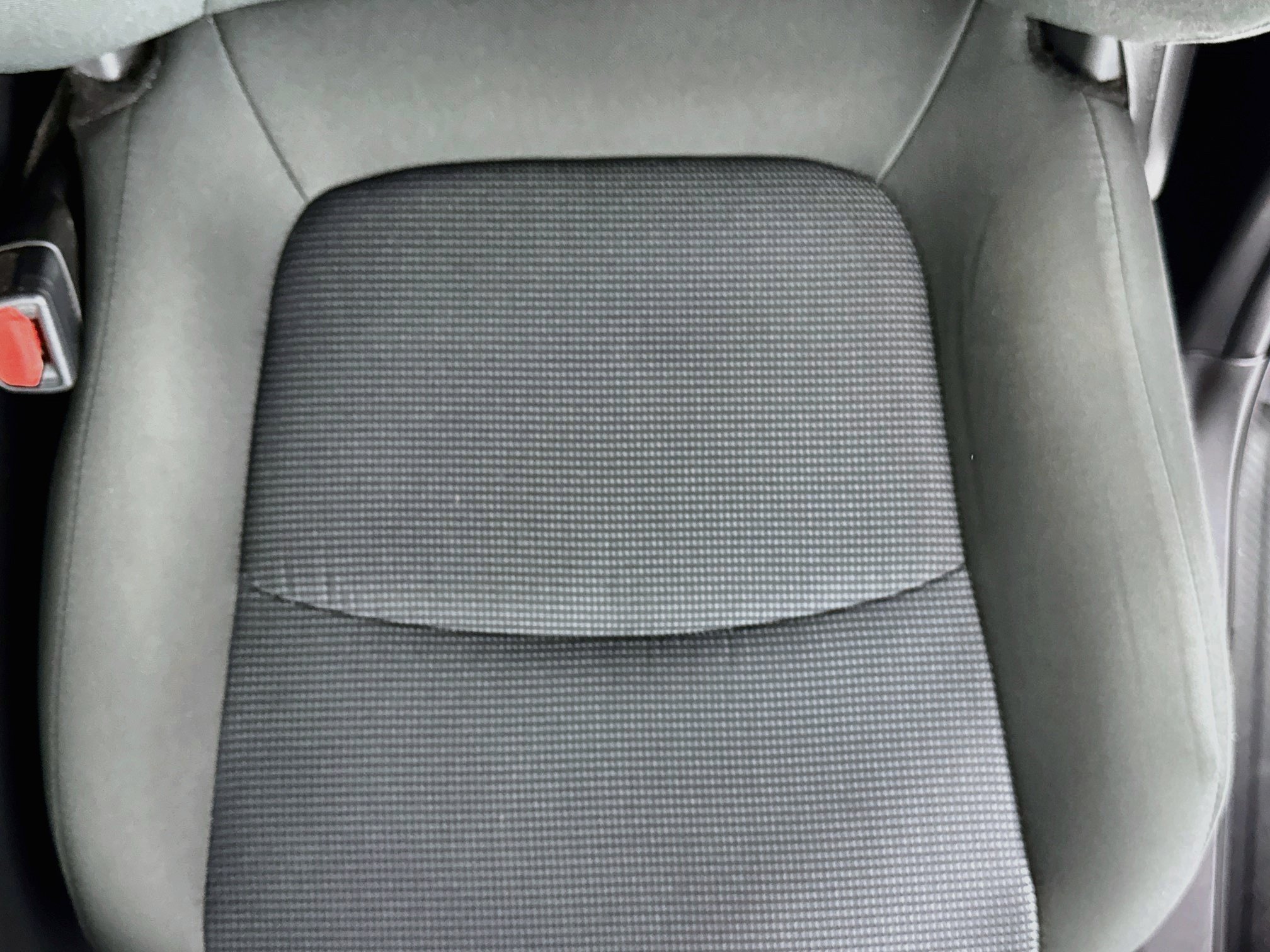 Certified 2024 Toyota RAV4 LE AWD/4WD image 18