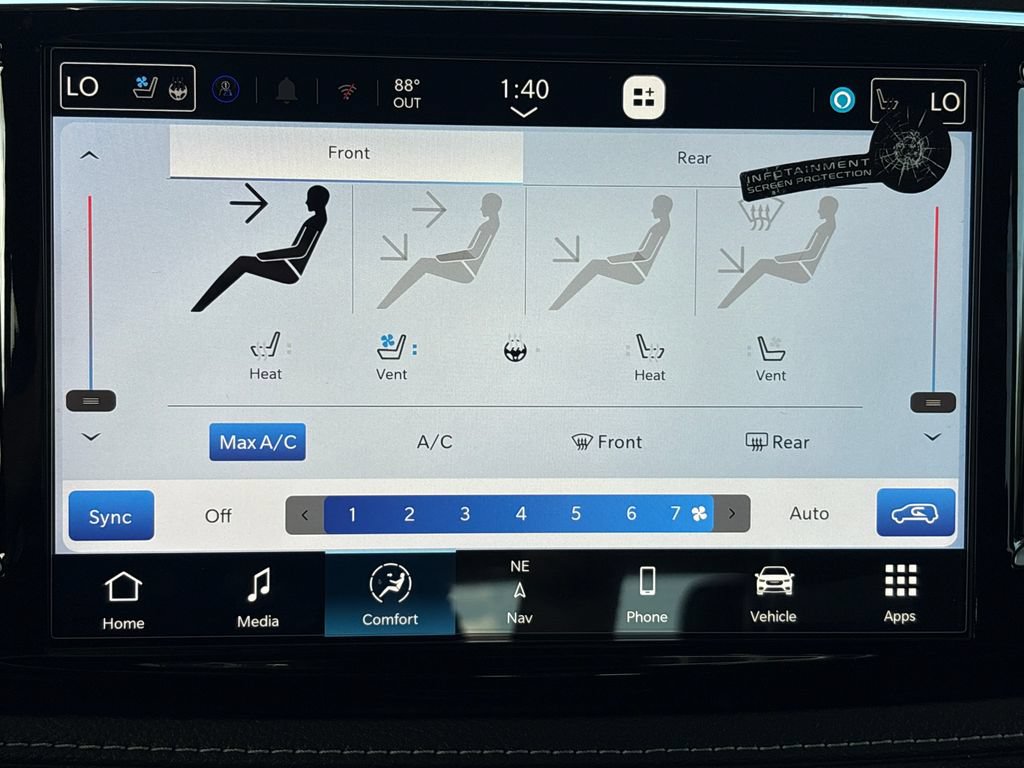 New 2027 Chrysler Pacifica Limited AWD/4WD image 21