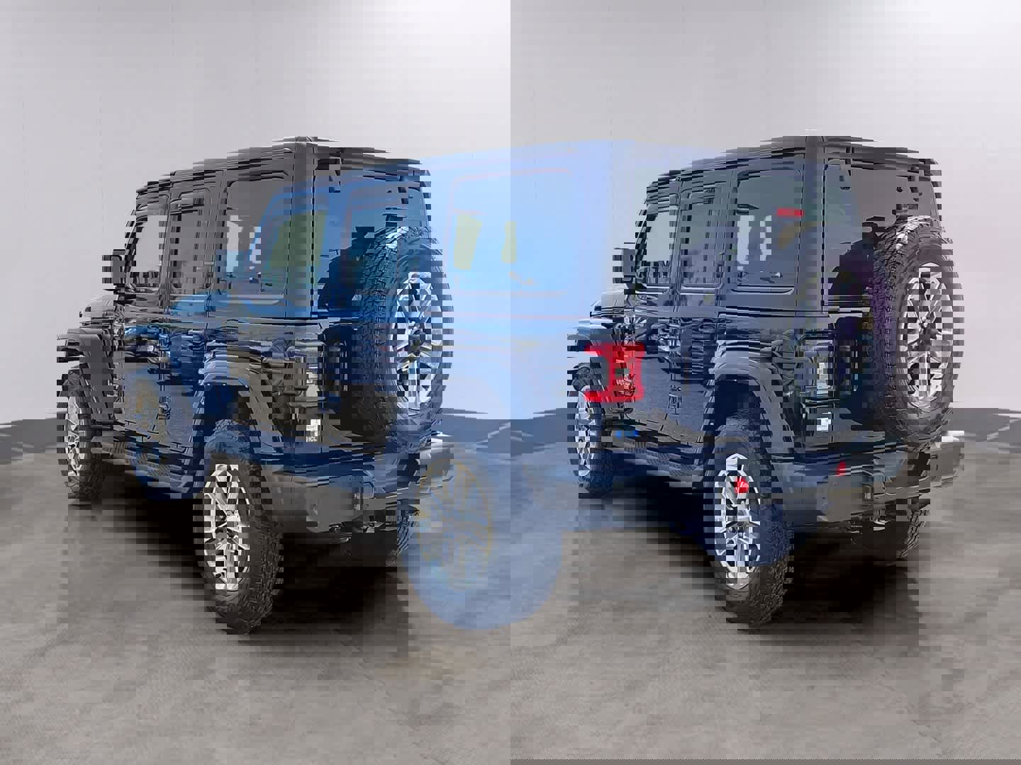 Used 2022 Jeep Wrangler Unlimited Sahara w/ LED Lighting Group image 6