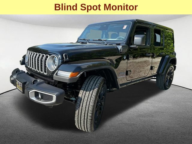 Used 2025 Jeep Wrangler Unlimited Sahara w/ Safety Group AWD/4WD image 5